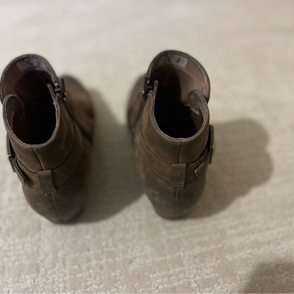 Dansko Brown Leather Ankle Boots size 40 - Picture 2 of 7